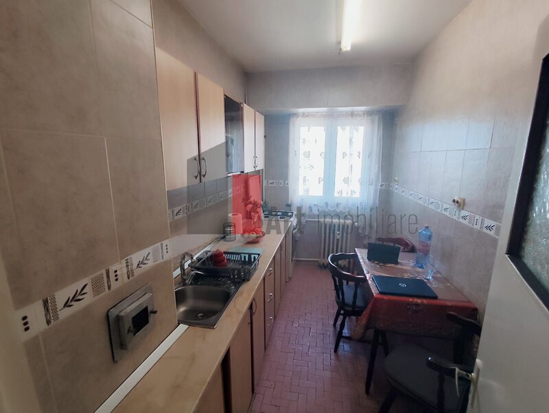 Banu Manta, Titulescu, Basarab, apartament de vanzare